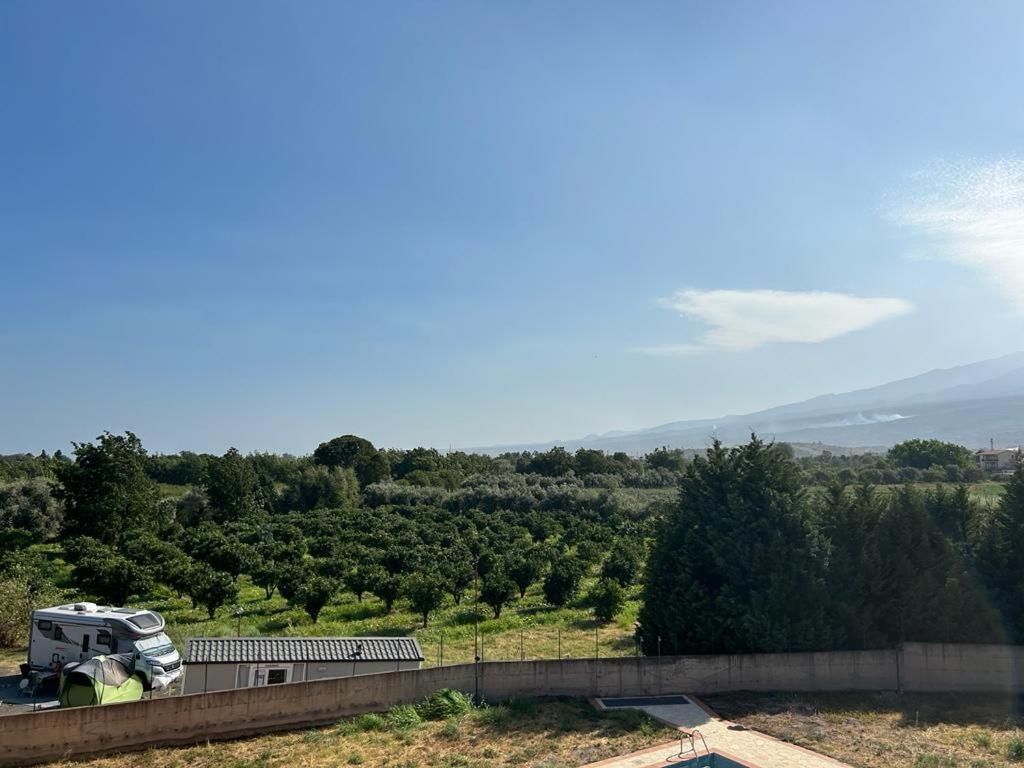Nina Apartament Giardini Naxos Con Posto Auto Екстериор снимка