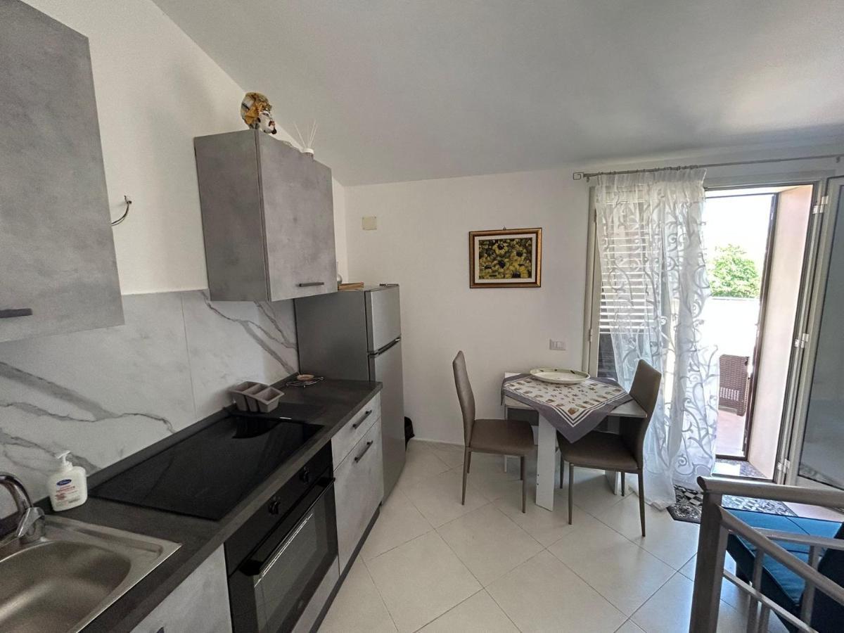 Nina Apartament Giardini Naxos Con Posto Auto Екстериор снимка